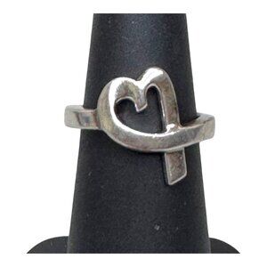 Tiffany & Co. Paloma Picasso 925 Sterling Silver Loving Heart Ring Size 4.5